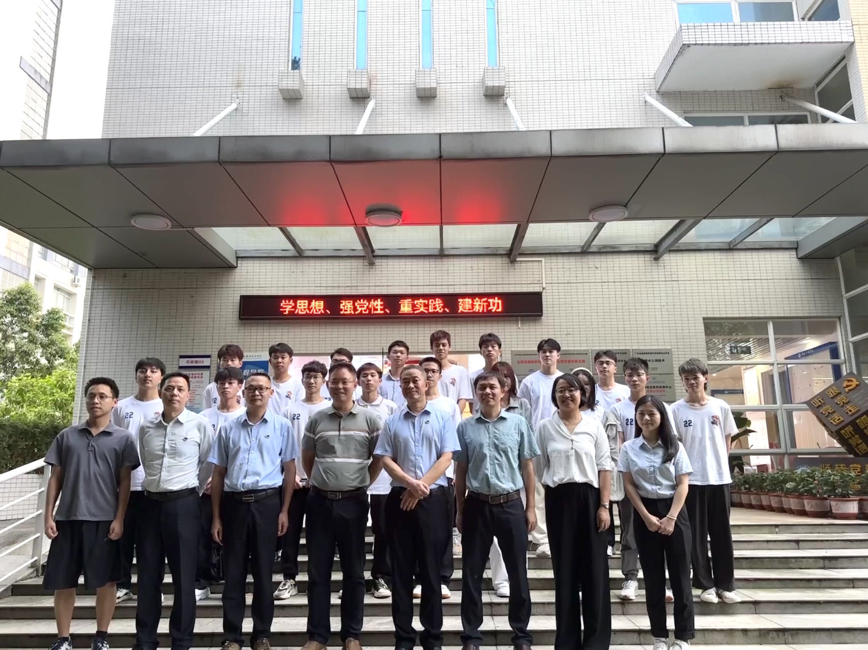 53fefe7e047572e9c9ff76d9244cb8f 53fefe7e047572e9c9ff76d9244cb8f